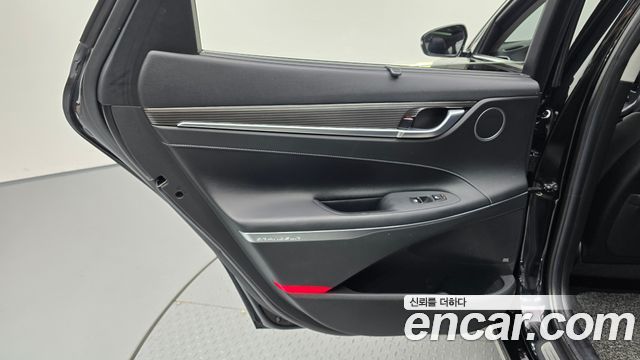 Hyundai Grandeur (IG) 2.4 Premium Special 2018 — фото 25