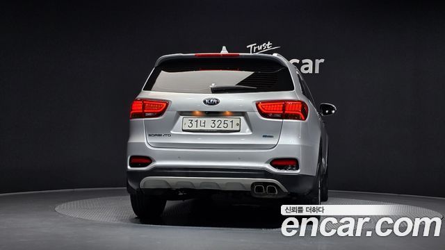 Kia Sorento Diesel 2.0 2WD Prestige 2019 — фото 4