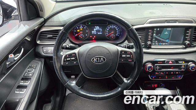 Kia Sorento Diesel 2.0 2WD Prestige 2019 — фото 13