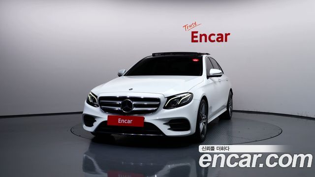 Mercedes-Benz E-Class (W213) E300 4MATIC AMG Line 2020 — фото 3