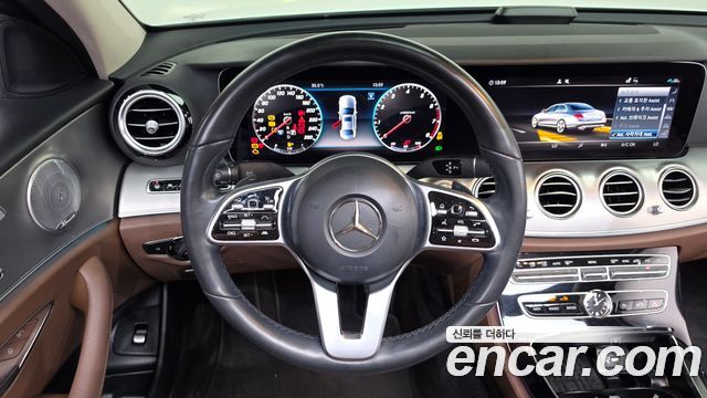 Mercedes-Benz E-Class (W213) E300 4MATIC AMG Line 2020 — фото 18