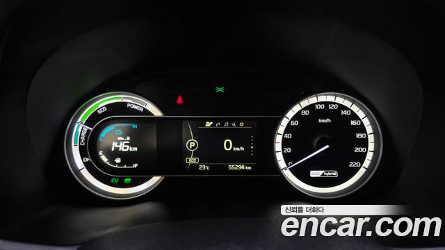 Kia Niro Prestige 2017 — фото 8