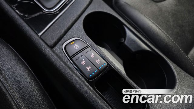 Kia Niro Prestige 2017 — фото 18