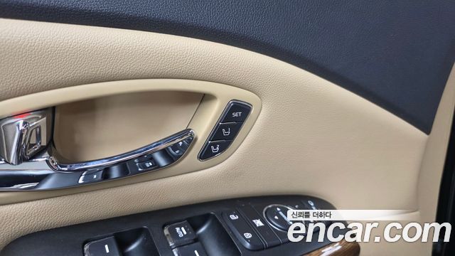 Kia Carnival 9-seater Hi-Limousine Noblesse 2018 — фото 20