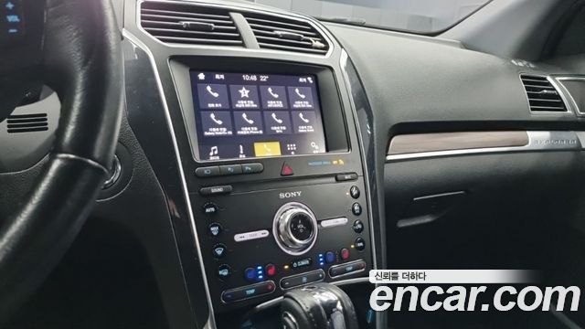 Ford Explorer 2.3 Limited 4WD 5th 2019 — фото 19