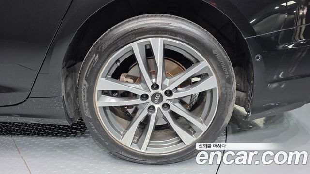 Audi A6 (C8) 45 TFSI Quattro Premium 2022 — фото 21