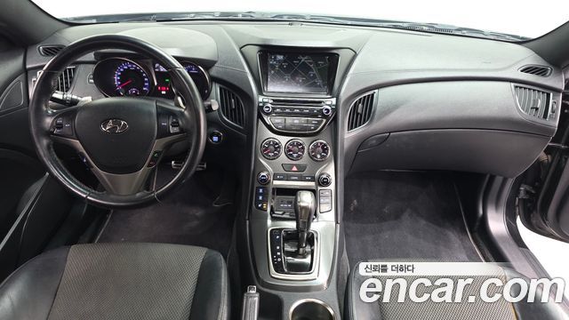 Hyundai Genesis Coupe 200 Turbo D 2015 — фото 7