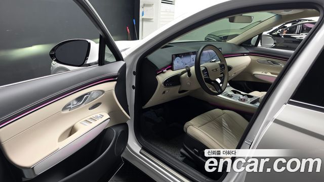 Genesis GV70 2.5T Gasoline AWD 2026 — фото 10