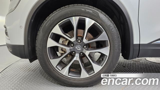 Renault Korea QM6 Diesel 4WD RE Signature 2017 — фото 5