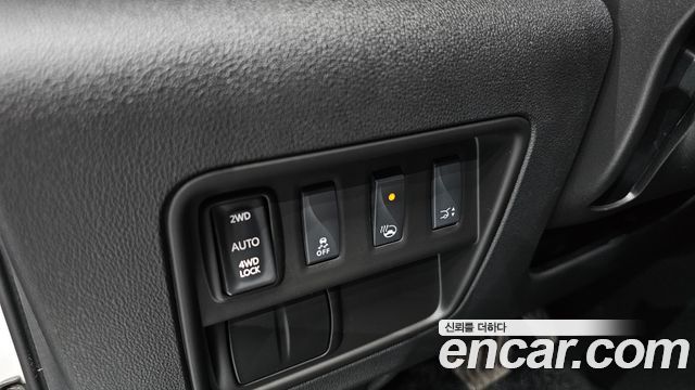 Renault Korea QM6 Diesel 4WD RE Signature 2017 — фото 12