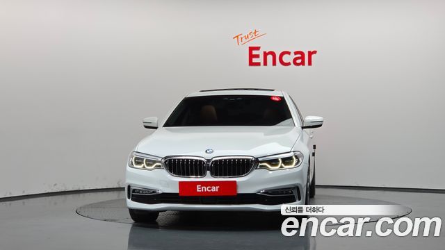 BMW 5 Series (G30) 520d Luxury Special Edition 2018 — фото 3