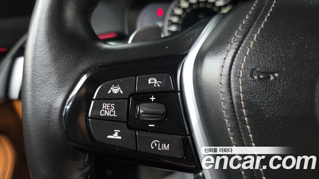 BMW 5 Series (G30) 520d Luxury Special Edition 2018 — фото 16