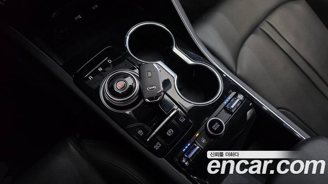 Kia K5 (III) 2.0 Prestige 2021 — фото 9