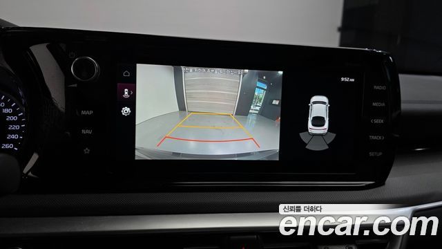 Kia K5 (III) 2.0 Prestige 2021 — фото 16