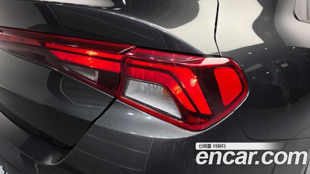 Kia K5 (III) 2.0 Prestige 2021 — фото 23