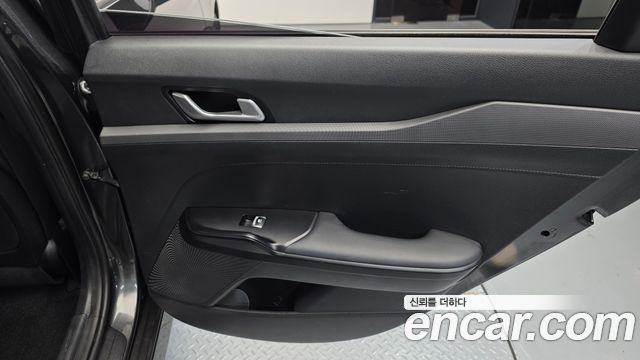 Kia K5 (III) 2.0 Prestige 2021 — фото 25