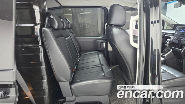 Hyundai Staria Cargo 5-Seater Modern 2022 — фото 11