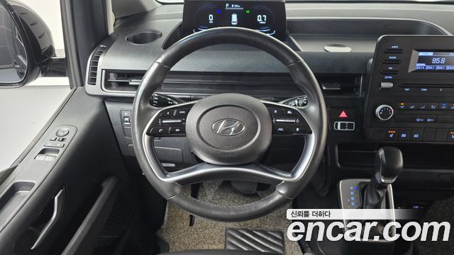 Hyundai Staria Cargo 5-Seater Modern 2022 — фото 12