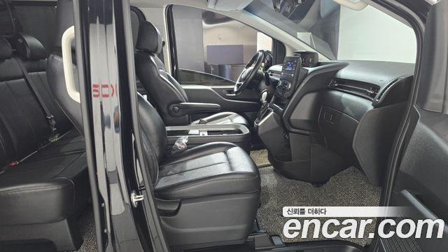 Hyundai Staria Cargo 5-Seater Modern 2022 — фото 26