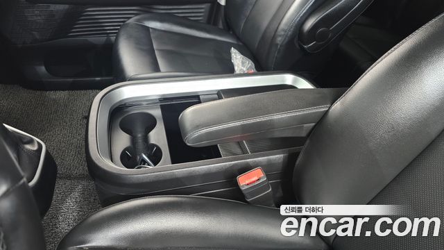 Hyundai Staria Cargo 5-Seater Modern 2022 — фото 27