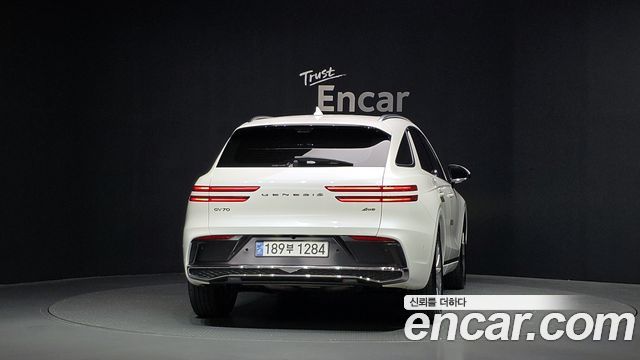 Genesis GV70 2.5T Gasoline AWD 2025 — фото 4