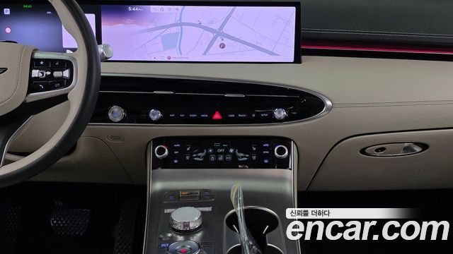 Genesis GV70 2.5T Gasoline AWD 2025 — фото 14