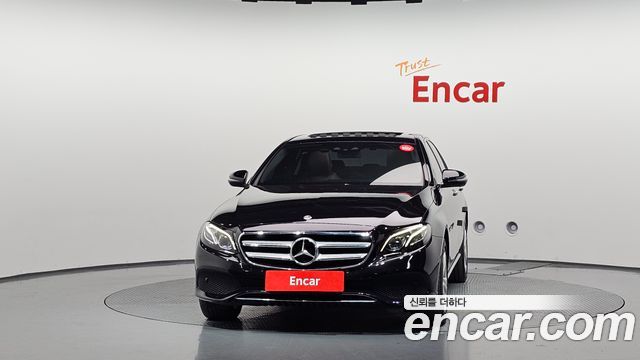 Mercedes-Benz E-Class (W213) E220d Avantgarde 2018 — фото 3