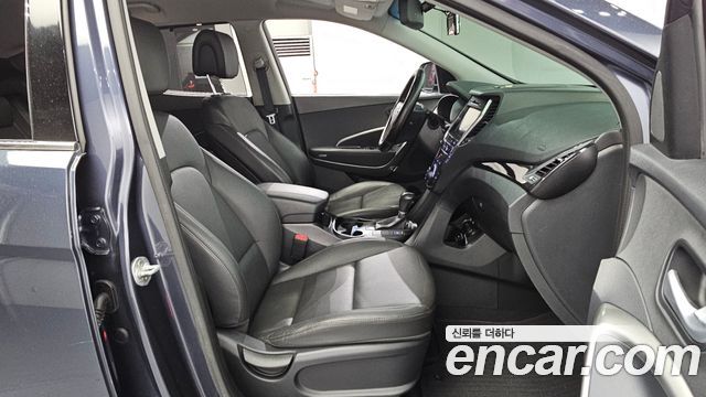 Hyundai Santa Fe (DM) Diesel(e-VGT) 2.0 4WD Premium 2015 — фото 12