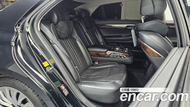Genesis EQ900 5.0 GDI AWD Prestige 2016 — фото 15