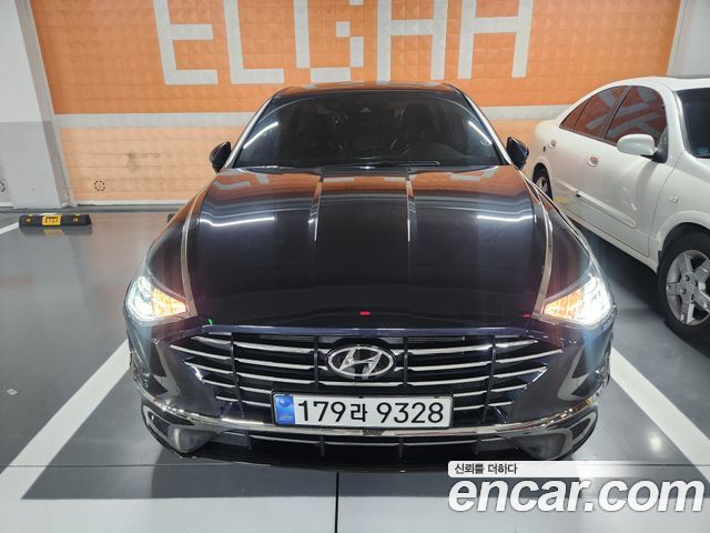 Hyundai Sonata (DN8) 2.0 LPG(rental car) Style