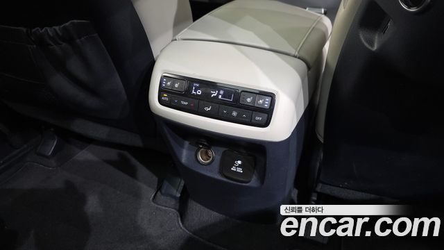 Hyundai Palisade Diesel 2.2 4WD Prestige 2022 — фото 18