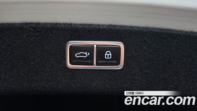 Genesis G80 (RG3) Gasoline 2.5 Turbo AWD 2022 — фото 17
