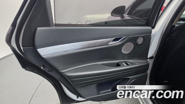 Genesis G80 (RG3) Gasoline 2.5 Turbo AWD 2022 — фото 25