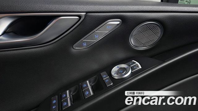 Genesis G80 (RG3) Gasoline 2.5 Turbo AWD 2022 — фото 36