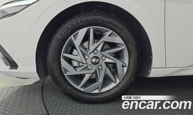 Hyundai Avante (CN7) 1.6 Inspiration 2024 — фото 5