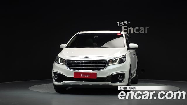 Kia Carnival 9-seater Luxury 2018 — фото 3
