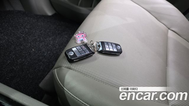 Kia Carnival 9-seater Luxury 2018 — фото 16