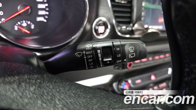 Kia Carnival 9-seater Luxury 2018 — фото 28
