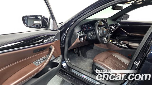 BMW 5 Series (G30) 540i xDrive M Sport Plus 2019 — фото 10