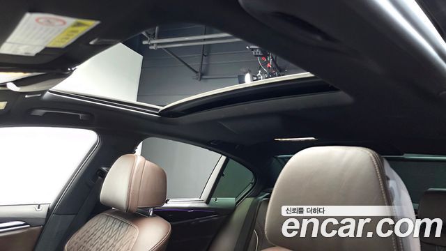 BMW 5 Series (G30) 540i xDrive M Sport Plus 2019 — фото 17