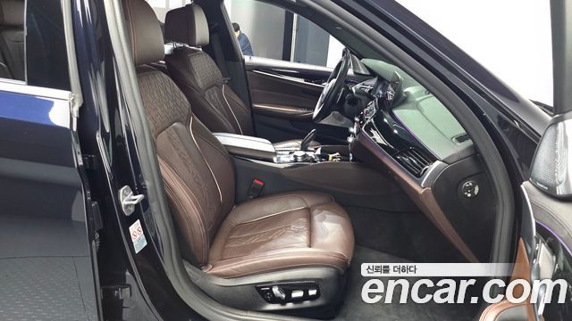 BMW 5 Series (G30) 540i xDrive M Sport Plus 2019 — фото 26
