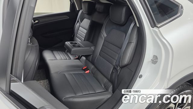 Renault Korea XM3 1.3 TCe RE Signature 2023 — фото 12