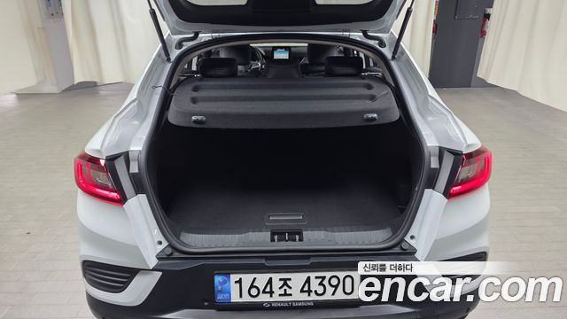Renault Korea XM3 1.3 TCe RE Signature 2023 — фото 17