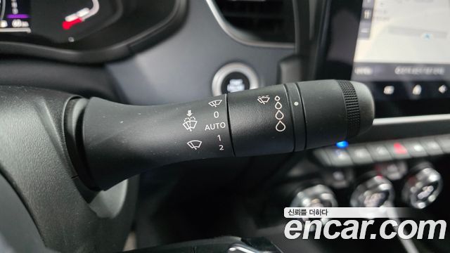 Renault Korea XM3 1.3 TCe RE Signature 2023 — фото 19
