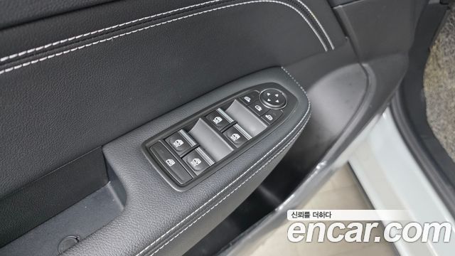 Renault Korea XM3 1.3 TCe RE Signature 2023 — фото 20