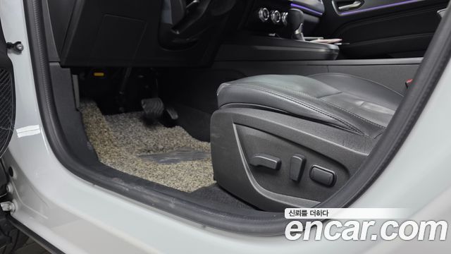 Renault Korea XM3 1.3 TCe RE Signature 2023 — фото 30