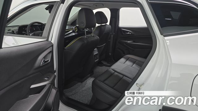 Chevrolet Trax Crossover 1.2 ACTIV 2025 — фото 12