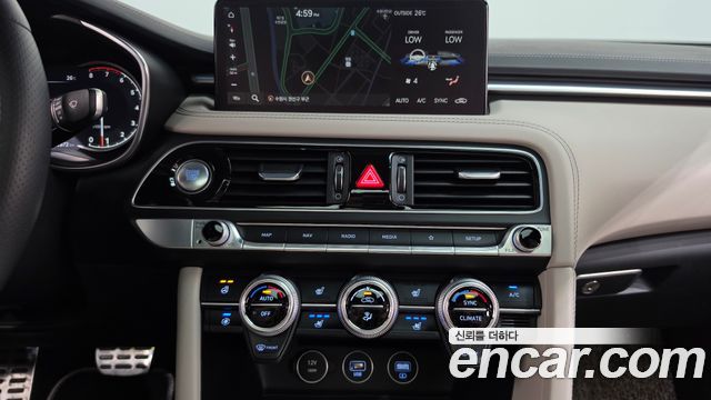 Genesis G70 Gasoline 2.0T 2WD 2021 — фото 14