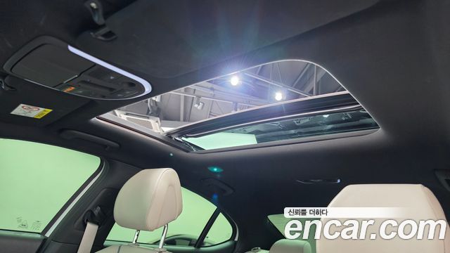 Genesis G70 Gasoline 2.0T 2WD 2021 — фото 18