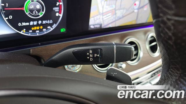 Mercedes-Benz E-Class (W213) E300 Exclusive 2017 — фото 9